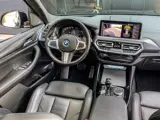 Foto 26 van BMW X3 xDrive30e 292PK High Executive M-Sport | M-SPORT KUIPSTOELEN | HEAD-UP | PANO | HARMAN KARDON