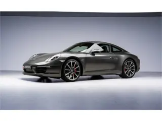Porsche 911 3.8 Carrera 4S Pepita interieur | Sport Chrono