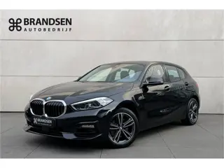 BMW 1-serie 118i Executive Edition LED-17"-Sport Line