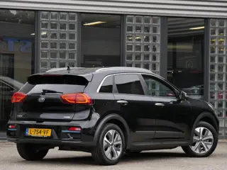Foto 13 van Kia e-Niro 64kWh DYNAMICPLUSLINE/ SCHUIFDAK/ SOH 97%/ NL-AUTO 1STE EIGENAAR