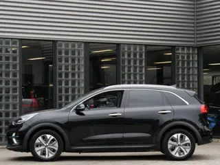 Foto 14 van Kia e-Niro 64kWh DYNAMICPLUSLINE/ SCHUIFDAK/ SOH 97%/ NL-AUTO 1STE EIGENAAR