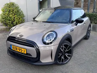 MINI MINI COOPER / PANO/ LED / HEADUP / 18INCH  / BTW AUTO