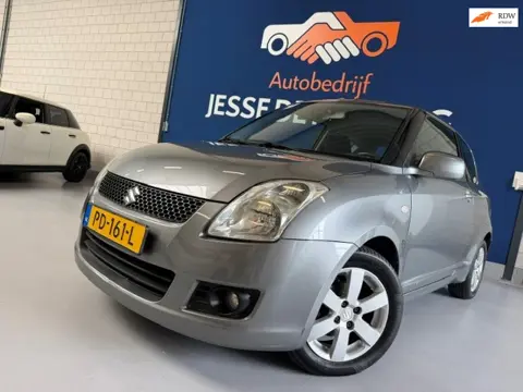 Suzuki Swift 1.3 Comfort / bj.2008 / kleur: grijs / airco / sportvelgen / keyless entry /etc NAP met