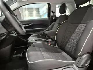 Foto 17 van Fiat 500 Icon 42 kWh | Stoelverwarming | Bluetooth | Camera | Apple CarPlay / Android Auto |