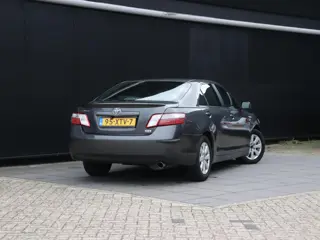 Foto 13 van Toyota Camry | LEDER | SCHUIFDAK | CAMERA | CRUISE | STOELVERW. |