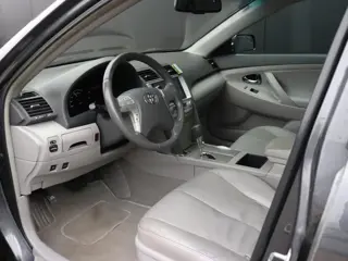 Foto 19 van Toyota Camry | LEDER | SCHUIFDAK | CAMERA | CRUISE | STOELVERW. |