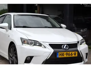 Foto 15 van Lexus CT 200h Camera Navigatie schuifdak