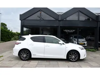 Foto 16 van Lexus CT 200h Camera Navigatie schuifdak