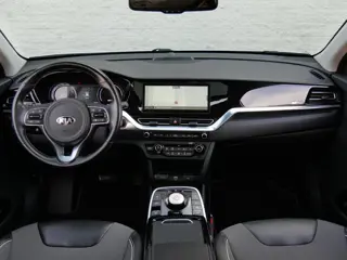 Foto 16 van Kia e-Niro 64kWh DYNAMICPLUSLINE/ SCHUIFDAK/ SOH 97%/ NL-AUTO 1STE EIGENAAR