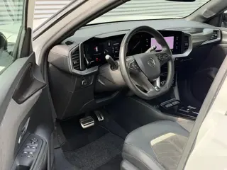 Foto 19 van Opel Mokka 1.2 Turbo Ultimate | CARPLAY | CAMERA | STOELVERW.