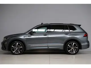 Foto 20 van Volkswagen Tiguan Allspace 1.5 TSI R-Line 7p | panoramadak | head-up | harmankardon | elek. trekhaak