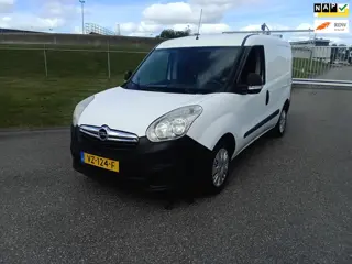 Opel Combo 1.3 CDTi L1H1 ecoFLEX Selection EGR storing