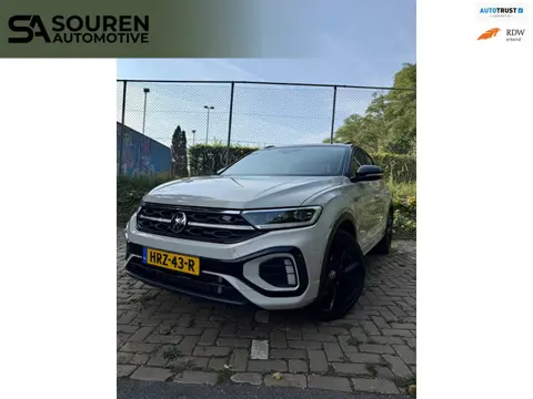 Volkswagen T-ROC 1.5 TSI / DSG automaat / R-LINE / IQ Light / Pano / Navi / Acc / Line / Keyles / Ca