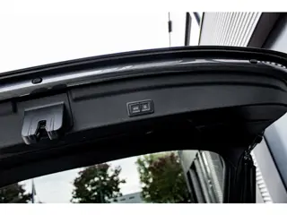 Foto 19 van Audi Q3 Sportback 45 TFSI e S edition | Pano | Top view camera | Keyless | Standkachel | LED