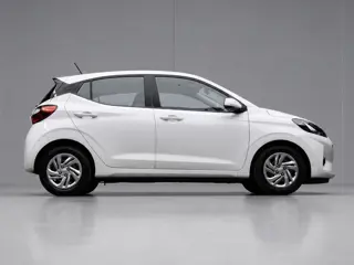 Foto 17 van Hyundai I10 1.0 Comfortline Sport (APPLE CARPLAY,NAVI,PDC,CRUISE,LED,GETINT,TREKHAAK,SPORTSTOELEN,NE