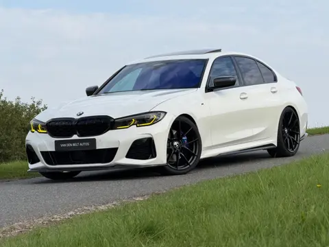 BMW 3-serie M340i xDrive |Pano |Head-up |Downpipe |Laserlight |Harman/Kardon |Maxton |Virtual Cockpi