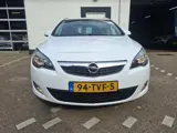 Foto 26 van Opel Astra Sports Tourer 1.4 Turbo Sport /Nieuwe apk bij aflevering/Navigatie/Trekhaak/parrot