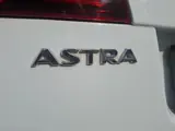 Foto 29 van Opel Astra Sports Tourer 1.4 Turbo Sport /Nieuwe apk bij aflevering/Navigatie/Trekhaak/parrot