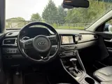 Foto 22 van Kia Niro 1.6 GDi Hybrid ExecutiveLine /Carplay/Navi/Camera/Stoelverwarming/