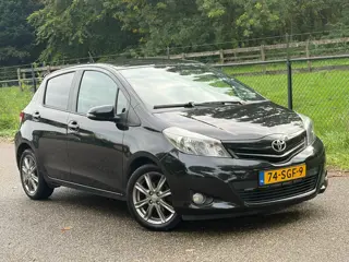 Toyota Yaris 1.3 VVT-i Dynamic /Automaat/Navi/Camera/