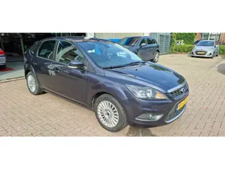 Foto 13 van Ford Focus 1.8 Limited