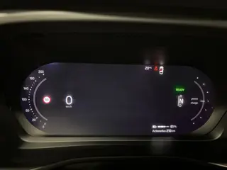 Foto 14 van Volvo XC40 Recharge Plus 70 kWh Warmtepomp/ Stoel & Stuurverw./ Camera/ Apple CarPlay