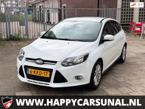 Ford Focus 1.0 EcoBoost Titanium, AIRCO, NAVI, APK
