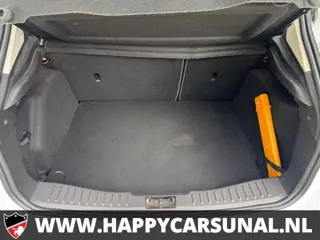 Foto 15 van Ford Focus 1.0 EcoBoost Titanium, AIRCO, NAVI, APK