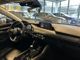 Foto 3 van Mazda 3 2.0 e-SkyActiv-G M Hybrid 122 Luxury | Adaptieve cruise control | Stoel+Stuurverwarming | He