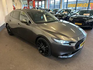 Foto 25 van Mazda 3 2.0 e-SkyActiv-G M Hybrid 122 Luxury | Adaptieve cruise control | Stoel+Stuurverwarming | He