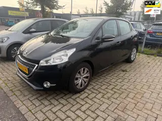 Foto 11 van Peugeot 208 1.2 VTi Airco|Cruise|APK 09-2027!!
