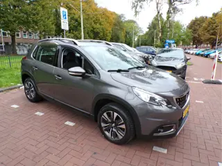 Foto 17 van Peugeot 2008 1.2 PureTech Allure VOL AUTOMAAT,,, NW DISTRIBRIEM GEDAAN