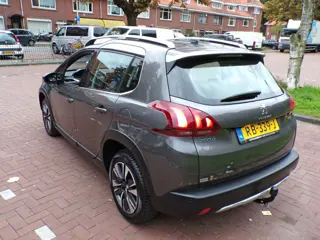 Foto 11 van Peugeot 2008 1.2 PureTech Allure VOL AUTOMAAT,,, NW DISTRIBRIEM GEDAAN