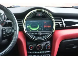 Foto 13 van MINI Cooper S 192pk Chili Serious Business | JCW Pakket | Panoramadak | Keyless | Camera | Harman/ka