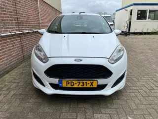 Foto 14 van Ford Fiesta 1.0 EcoBoost ST Line Airco NAP Distbutieriem Nieuw