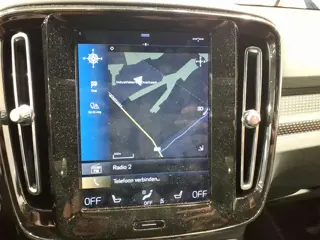 Foto 18 van Volvo XC40 1.5 T5 Twin Engine R-Design BOMVOL | HK-AUDIO | PANO | TREKH. | 360°