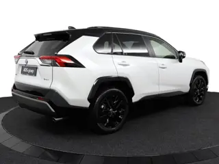 Foto 20 van Toyota RAV4 2.5 Hybrid AWD Bi-Tone | Apple Carplay/Android Auto | elektrisch bedienbare achterklep |