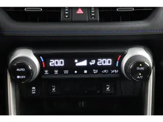 Foto 15 van Toyota RAV4 2.5 Hybrid AWD Bi-Tone | Apple Carplay/Android Auto | elektrisch bedienbare achterklep |
