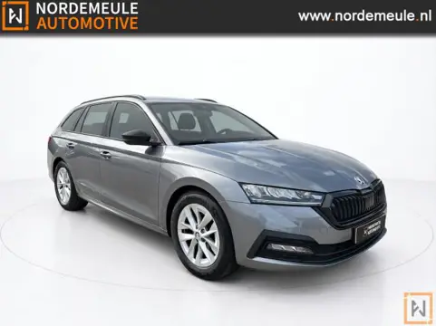 SKODA OCTAVIA 1.0 E-TSI SPORT BNS, Lane, ACC, Carplay, Navi