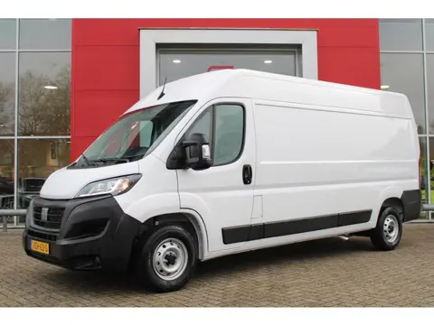 Fiat Ducato 33 2.2 MultiJet 140PK L3H2 | NIEUWE BUS! BPM VRIJ! | ACHTERUITRIJ CAMERA | APPLE CARPLAY