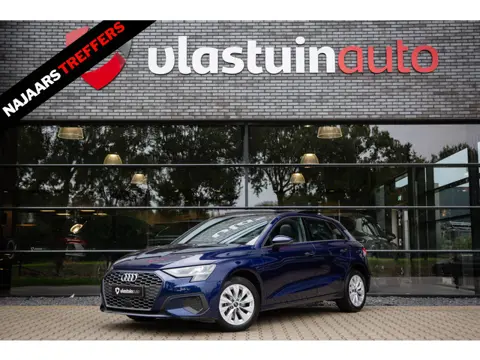 Audi A3 Sportback 40 TFSI e S Tronic , Cruise control, Sfeerverlichting, Panoramadak, Stoelverwarmin