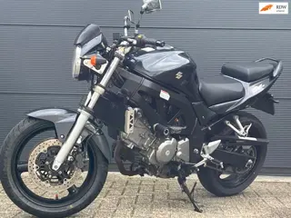 Suzuki Tour SV 650 nieuwe banden en beurt IZGS