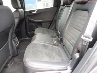 Foto 17 van Ford Kuga 2.5 PHEV ST-Line X Afn. Tr haak | Winterpack | LMV 18" | Zw hemel | Stof/alcantara