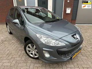 Foto 11 van Peugeot 308 1.6 VTi XS / Navi / PDC / Airco / Cruise / 5DRS / NAP