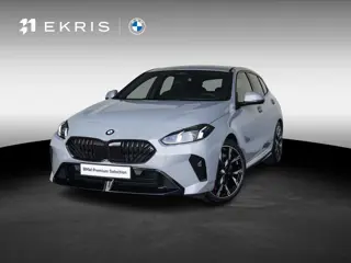 BMW 1 Serie 120 | M Sportpakket Pro | Comfort Access | 19 inch | Driving Assistant Plus | Sportstoel