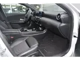 Foto 29 van Mercedes-Benz A-klasse A180 Business Solution Automaat | BTW | Widescreen | Camera | CarPlay | LED