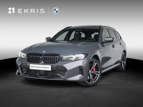 BMW 3 Serie 330e Touring | M Sportpakket Pro | Driving Assistant Professional | Panoramadak | HIFI |