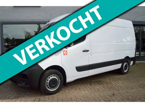 Renault MASTER T35 2.3 dCi 135 L2H2 RED HAAK|CRUISE|CAMERA|LAT-OM-LAT|VLAKKE VLOER