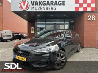 Ford Focus 1.0 EcoBoost 155PK!! Hybrid ST Line X // LED // NAVI + CARPLAY // B&O AUDIO // PDC V+A //