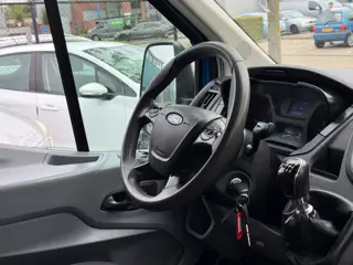 Foto 15 van Ford Transit 350 2.2 TDCI L3H2 Ambiente 2e EIG/30.855KM/NAP